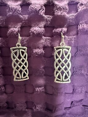Silver Celtic Knot Drop Earrings - Women Jewelry
